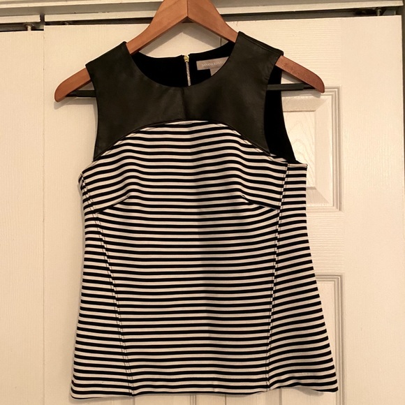Banana Republic top - Picture 1 of 3